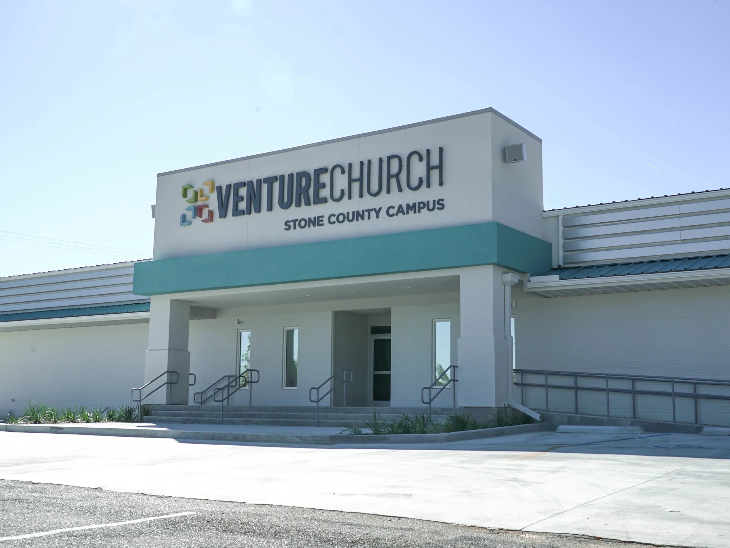 Venture_StoneCounty_CampusShot_01.jpg