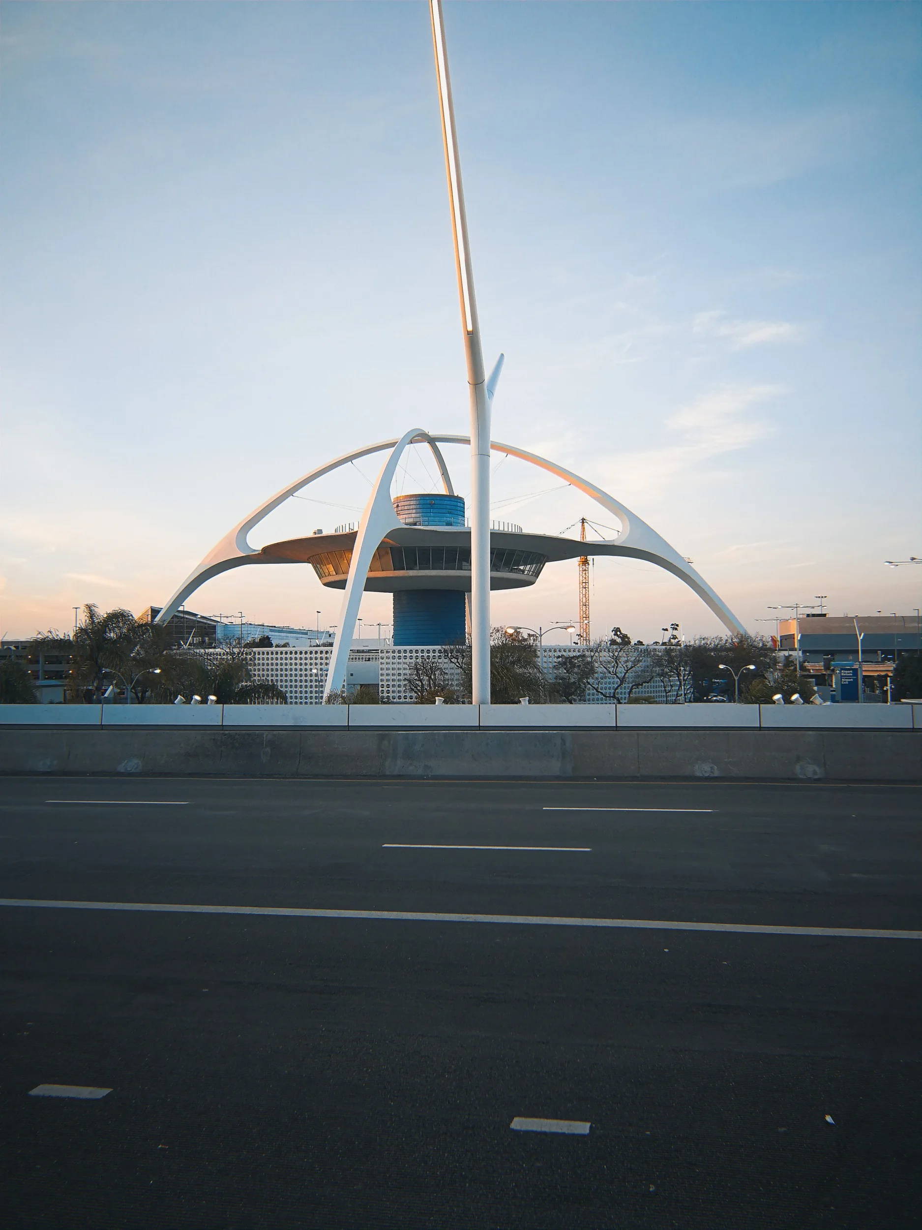 LAX