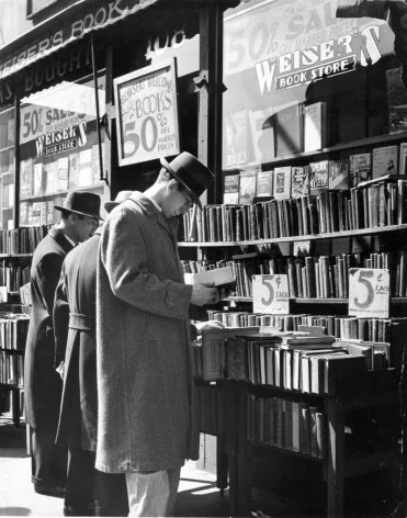 The Disappearing Districts of New York