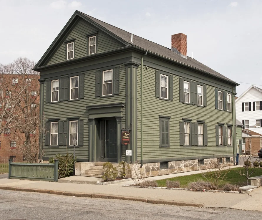 Lizzie Borden Bed and Breakfast