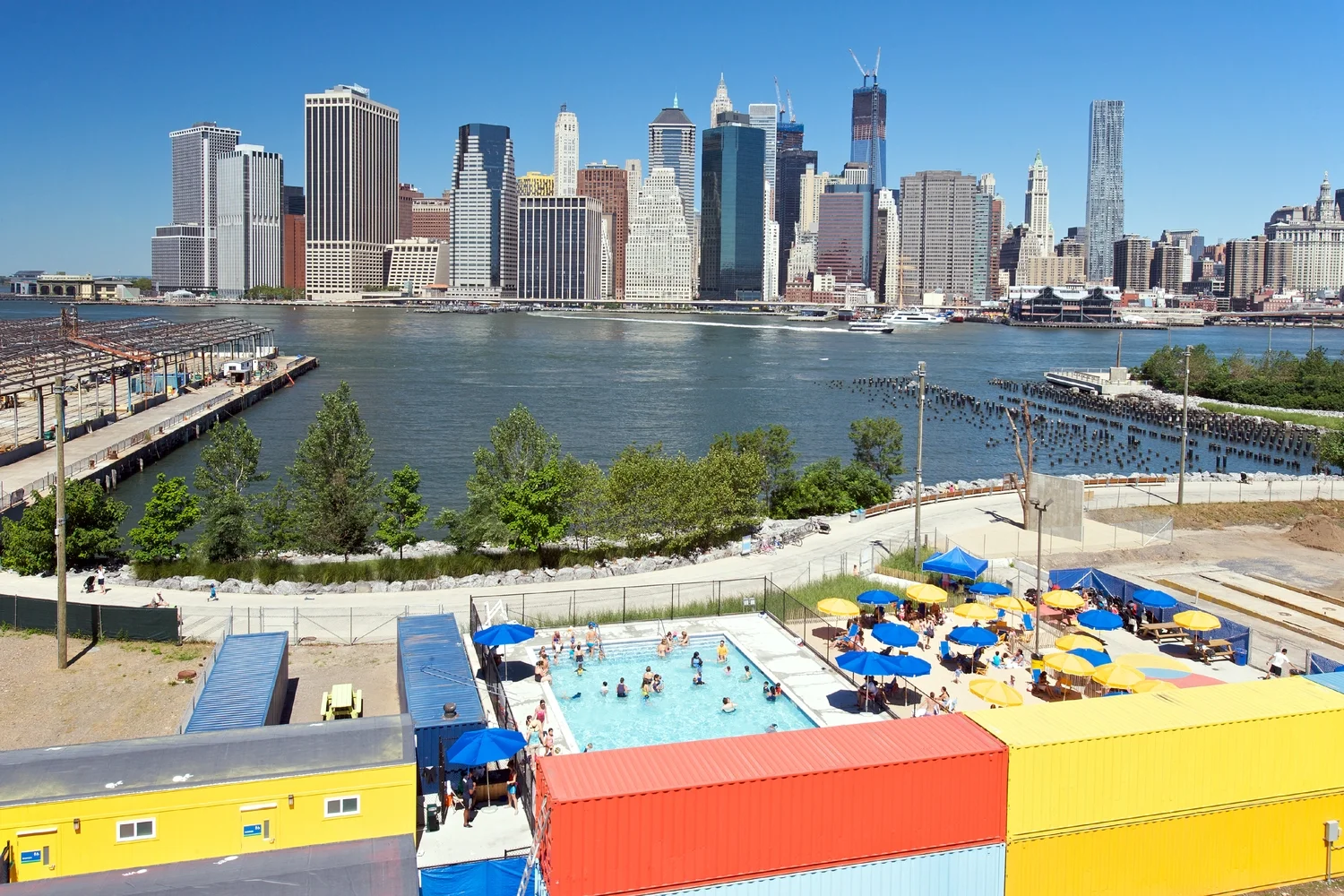 The Brooklyn Bridge Park Pop-Up Pool by Davis Brody Bond and Spacesmith