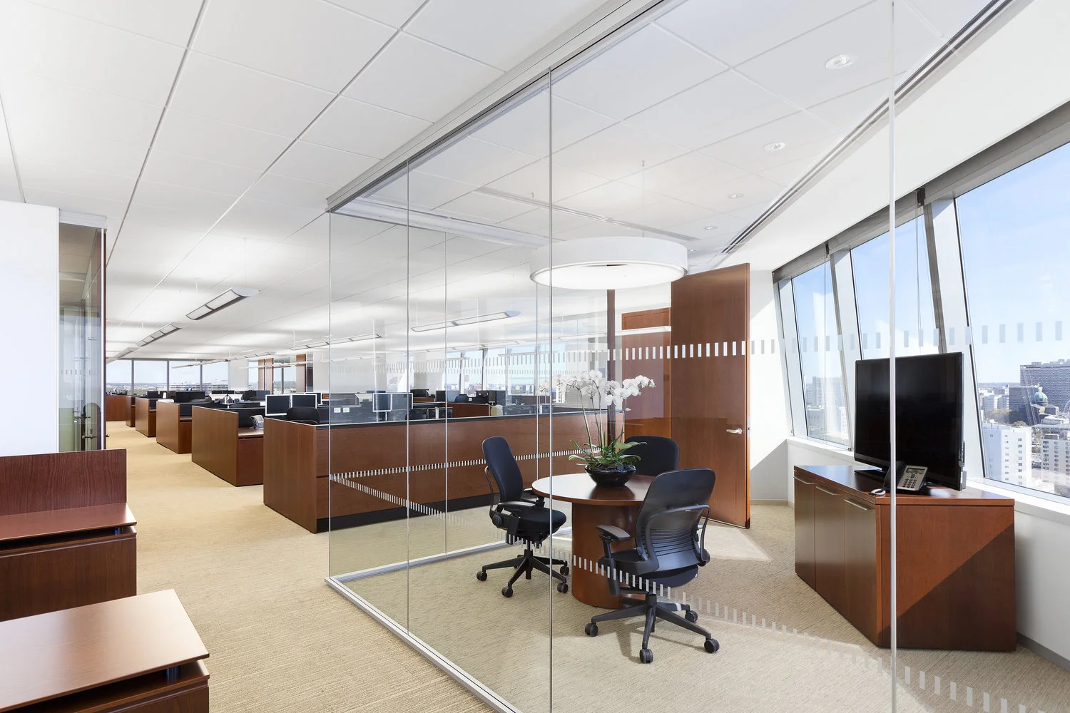 Spacesmith Completes Philadelphia Project for Leading Financial Company