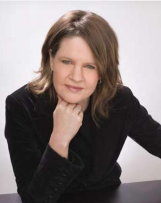 4 Women Smashing Old Barriers, Jane Smith Featured