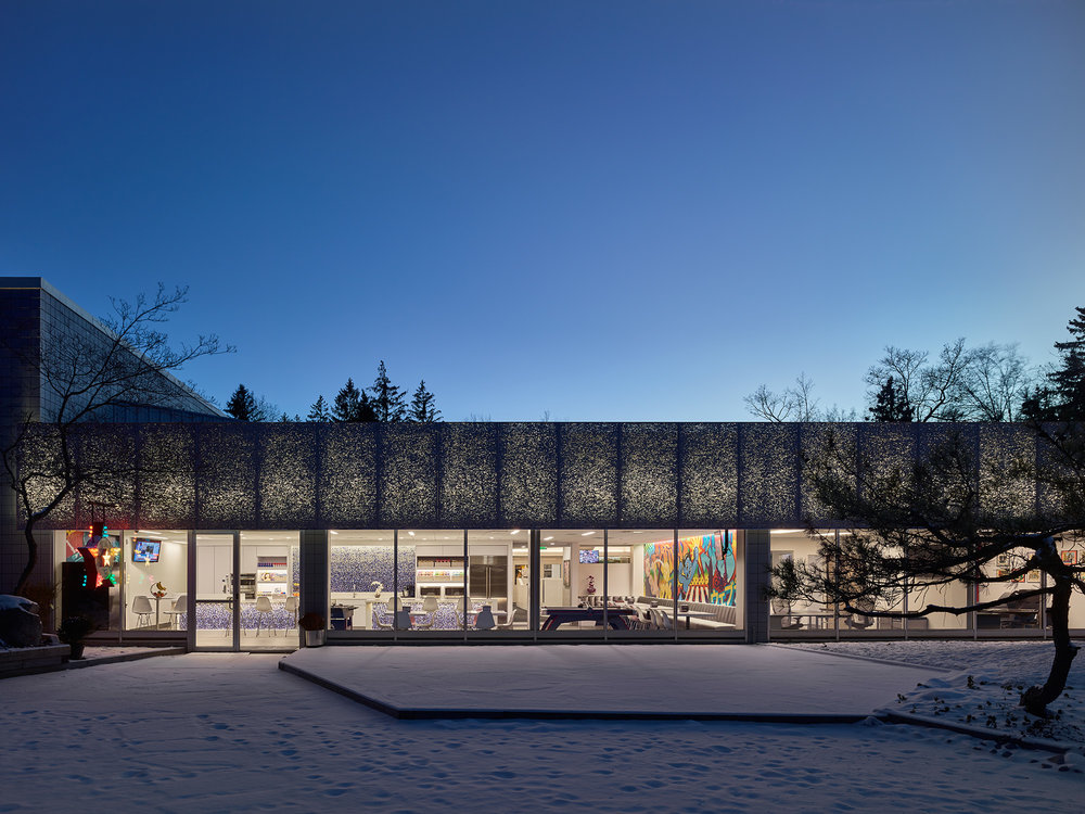 2015 - Interior Design Magazine Rising Giants