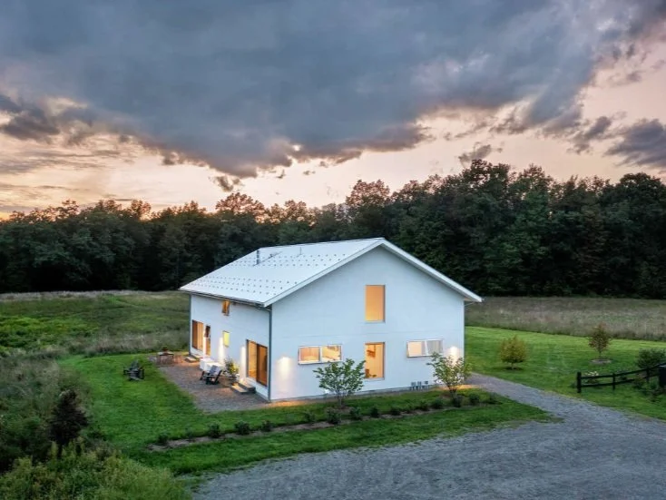 A Hudson House that Hails from the Wild West