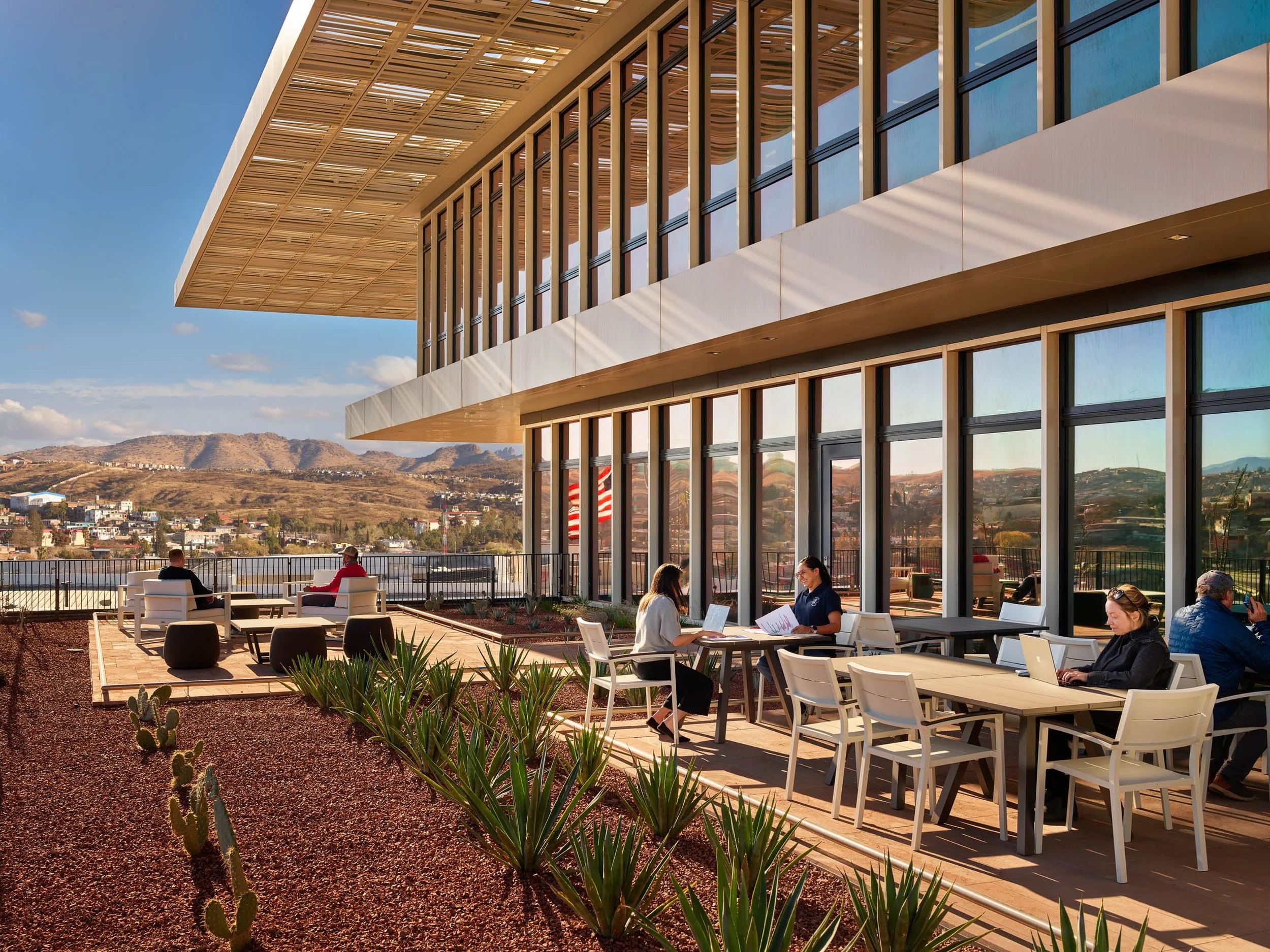 Nogales Alan Karchmer (4).jpg