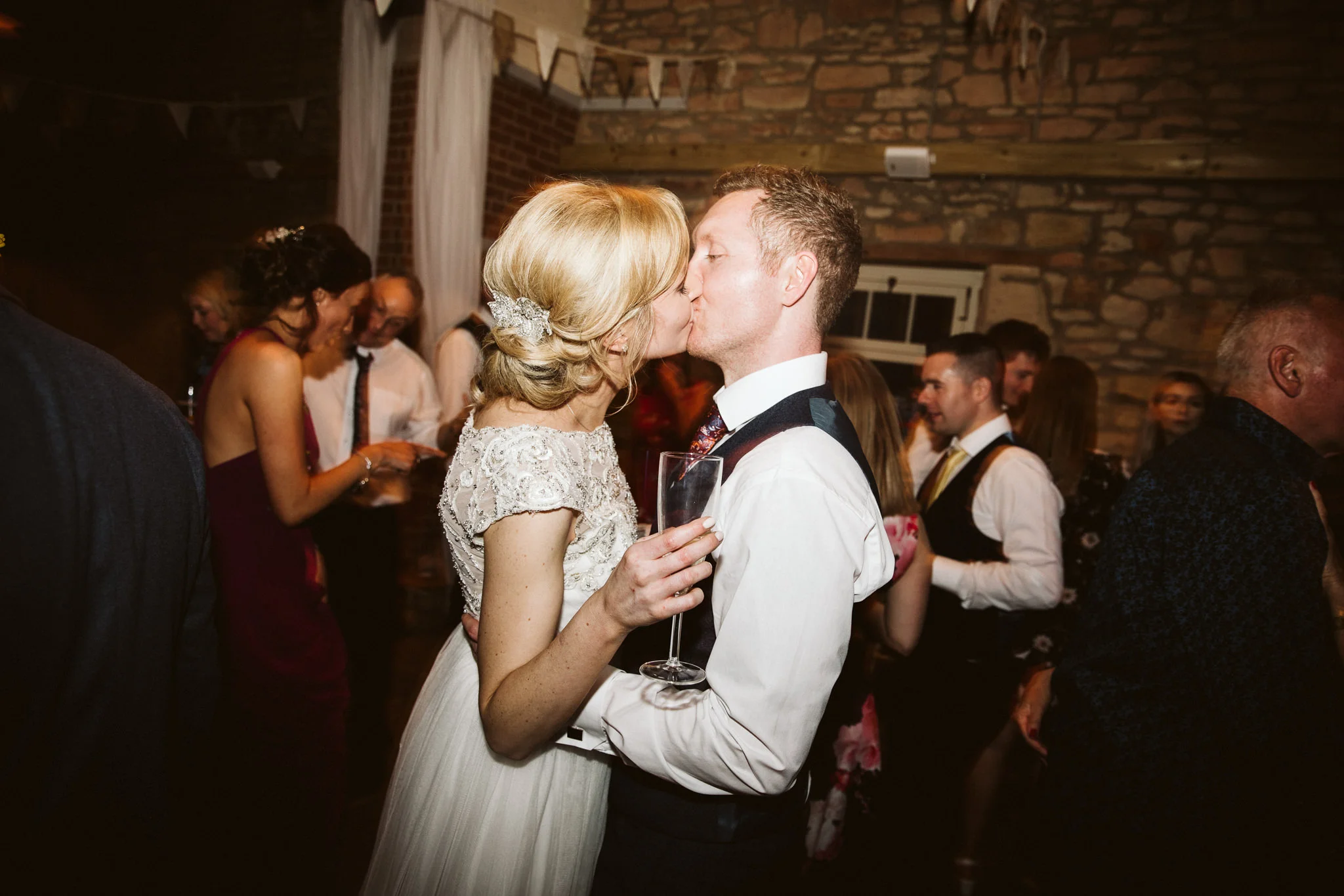 northside-farm-wedding-northumberland-margarita-hope (173).jpg