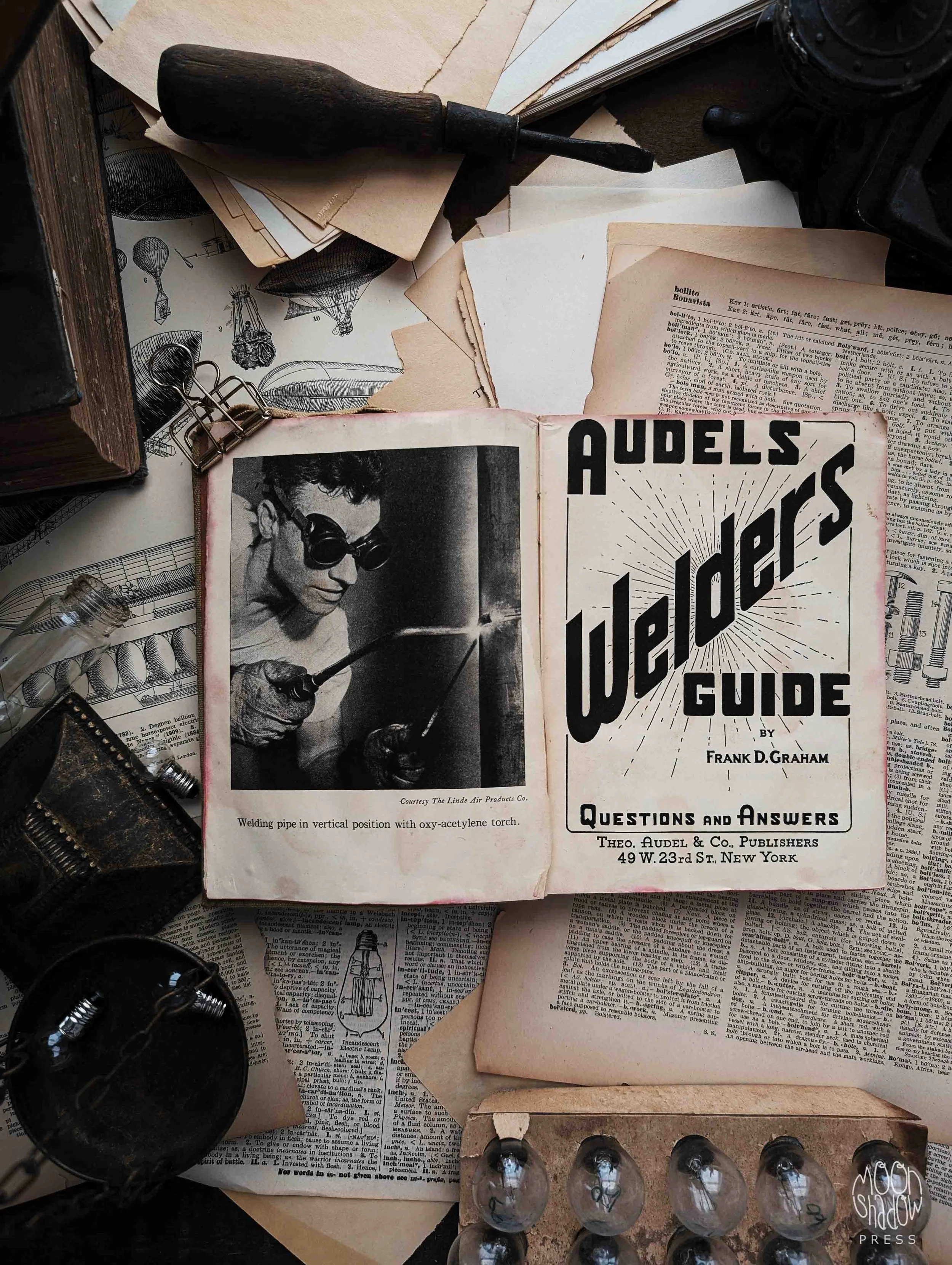 BC-WeldersGuide-4L.jpg