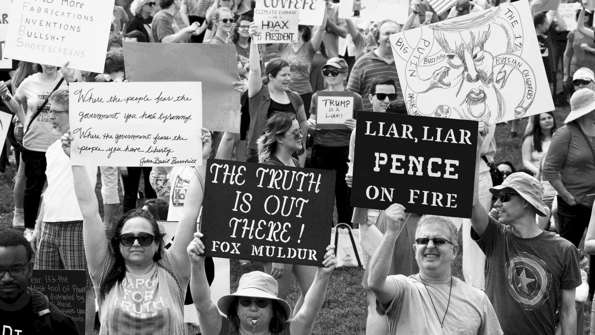 img_16x9_moveon_crowd_logo.gif