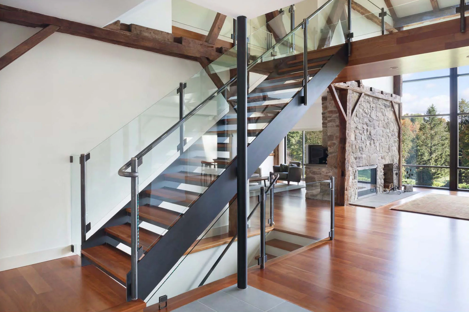 Salisbury Residence _Stair2.jpg