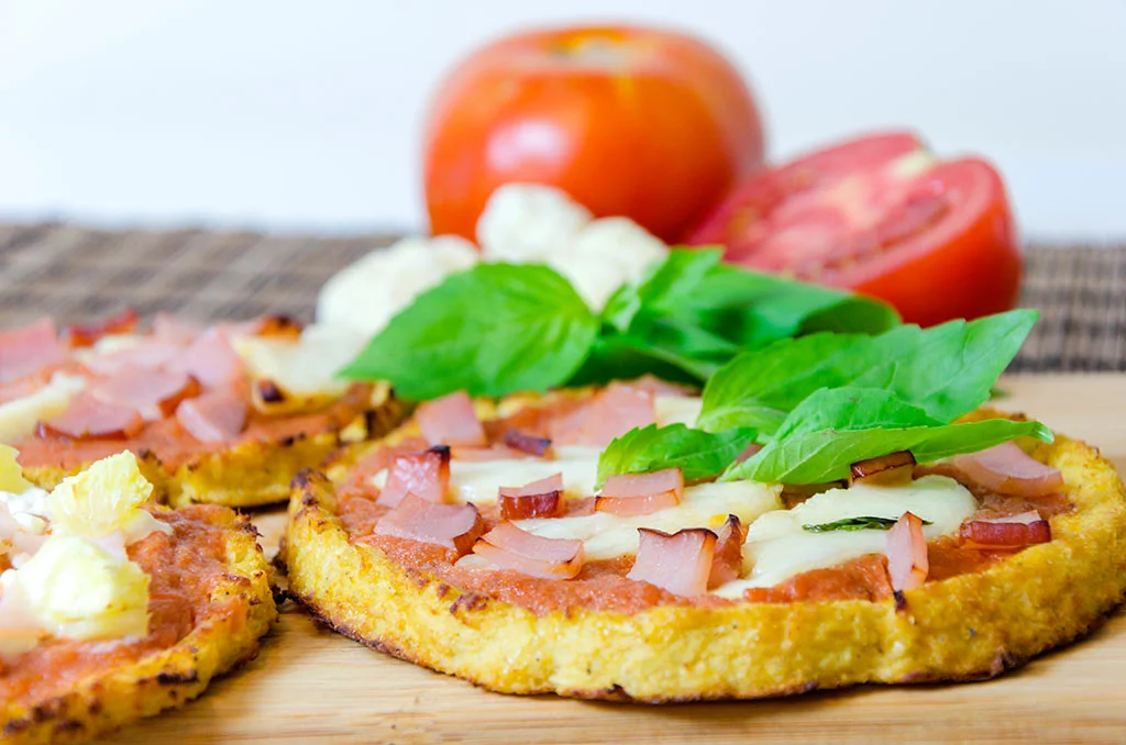 cauliflower-pizza-crust.jpg