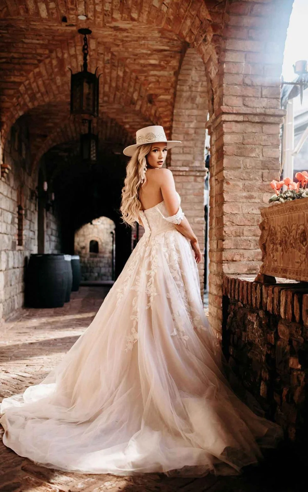 Stella's Bridal & Evening Collections Winnipeg Wedding Dresses