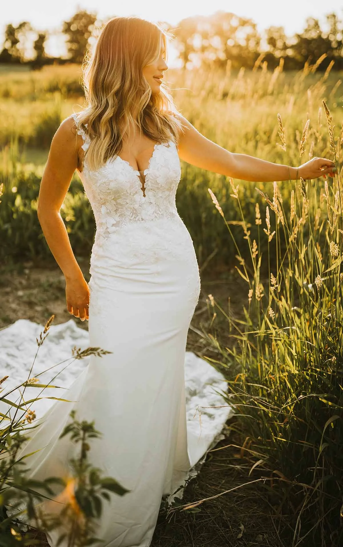 Stella's Bridal & Evening Collections Winnipeg Wedding Dresses