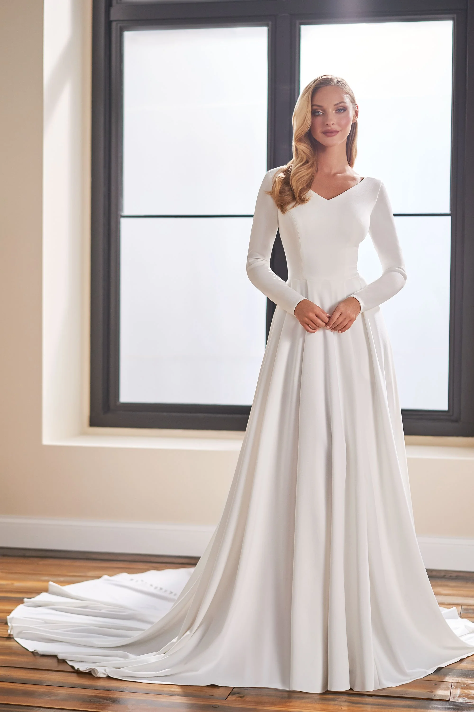 Stella's Bridal & Evening Collections Winnipeg Wedding Dresses