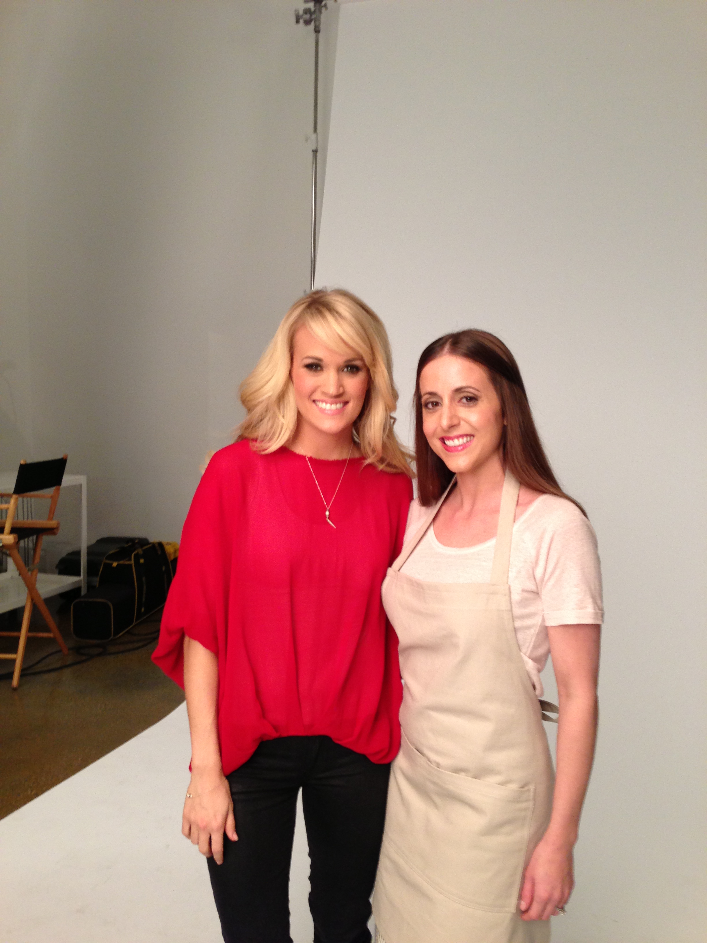 LeeAnn with Carrie Underwood on set