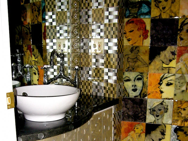 Benefit Street Bathroom