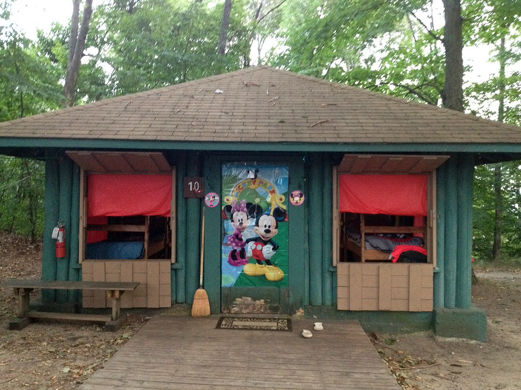 Cabin 10: The Happiest Place on Earth (DPriebe)