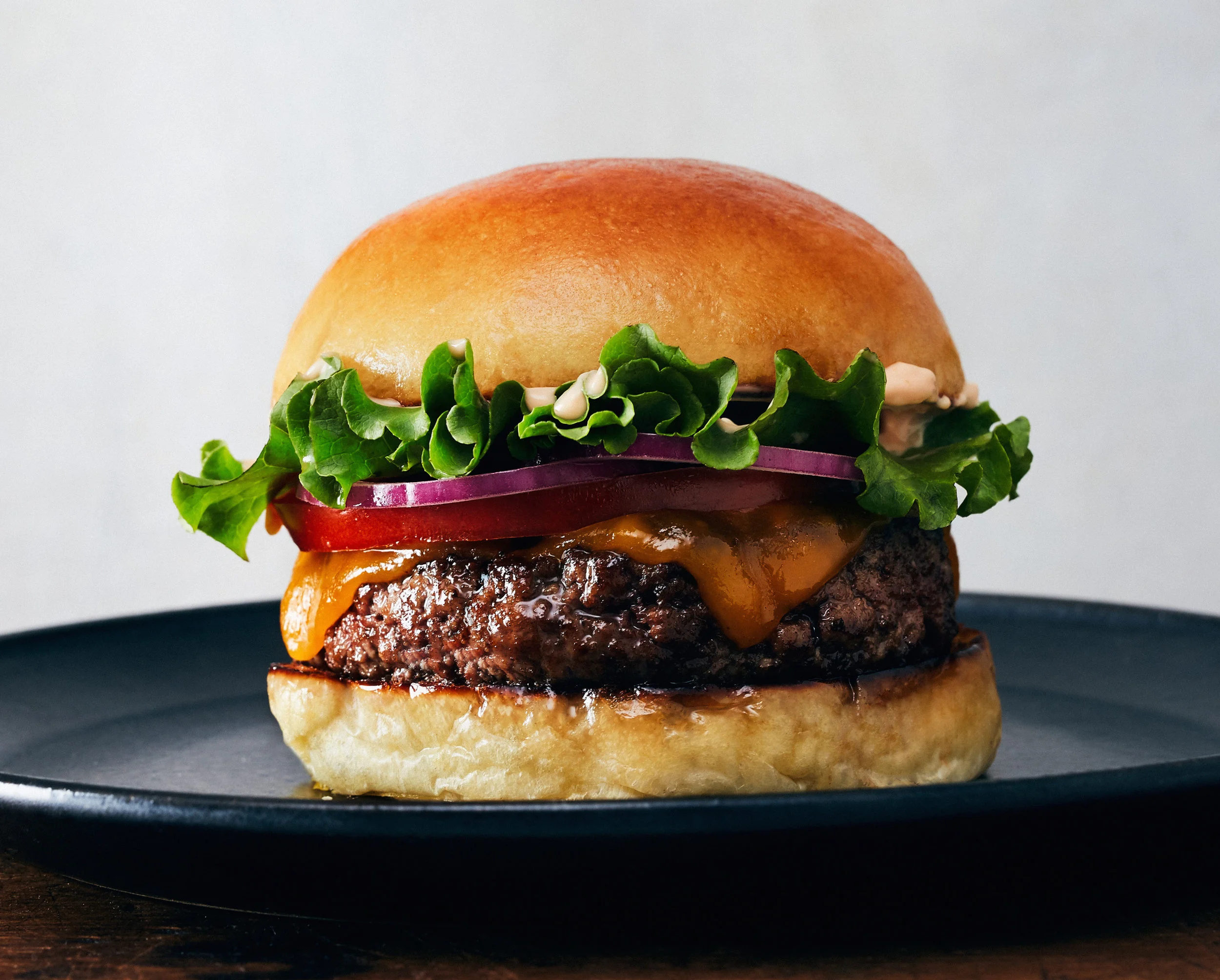 kate schmidt food stylist burger.jpg