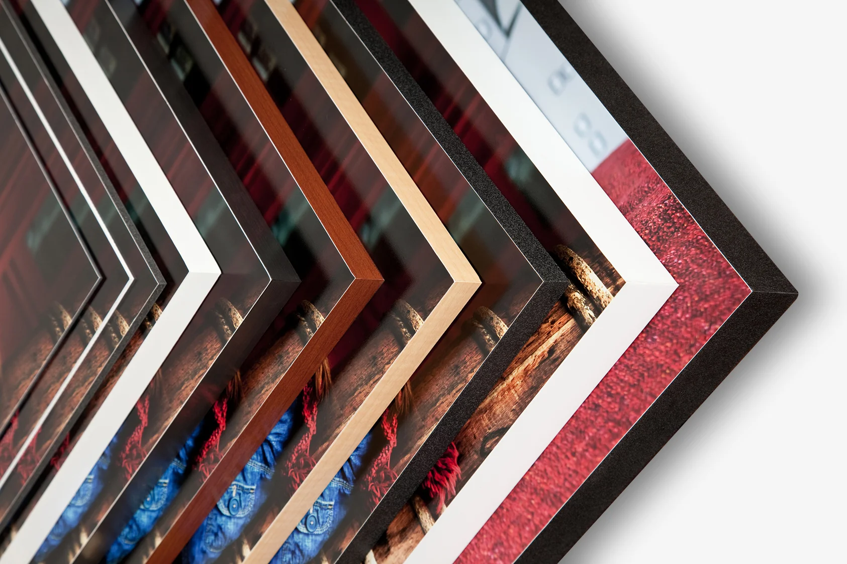 Mounting — UnitPrints Professional Photo Prints Photo Gifts Home Decor