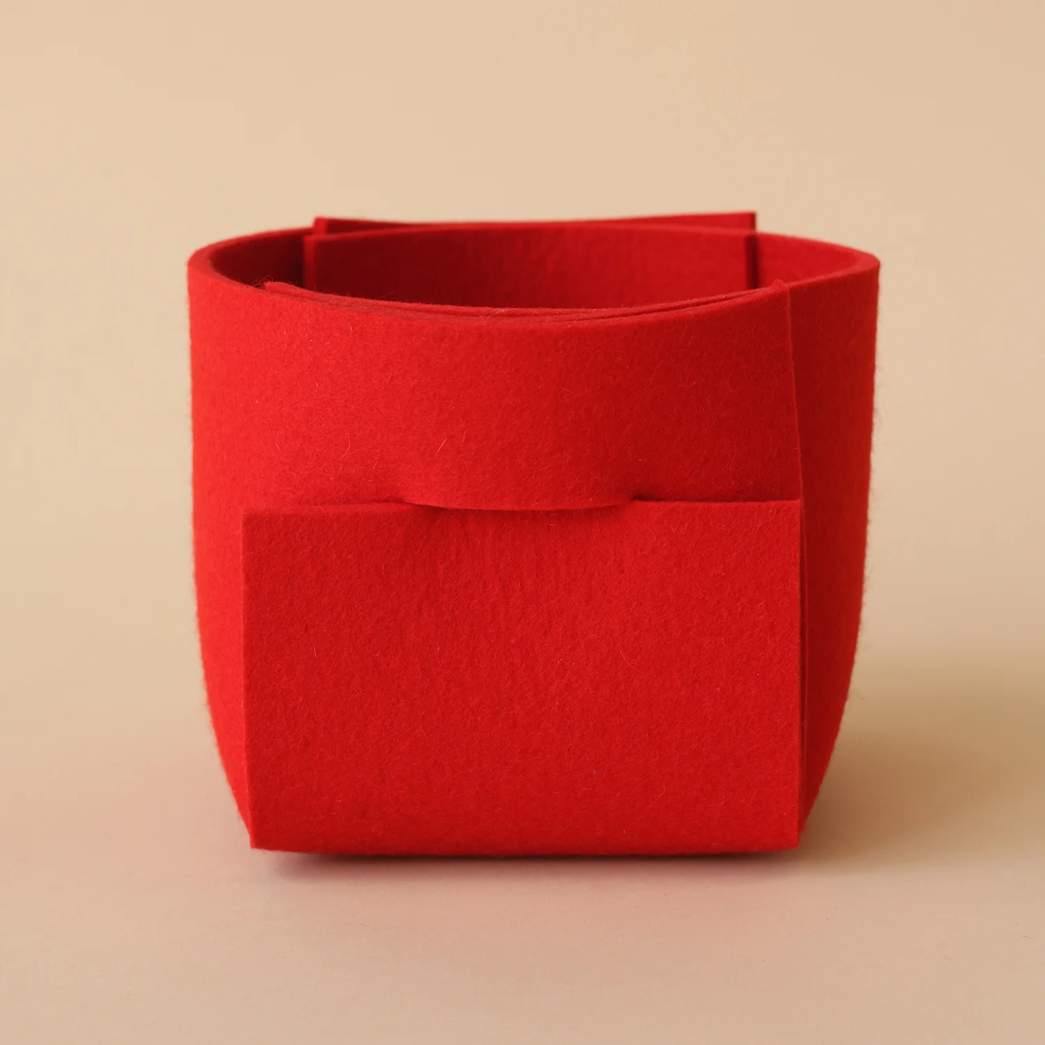 RED TUB