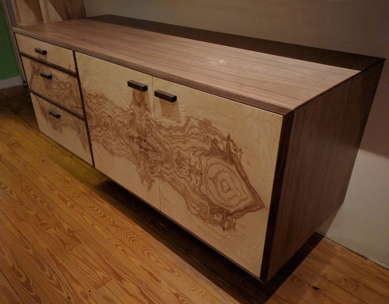 Halley Buffet Cabinet
