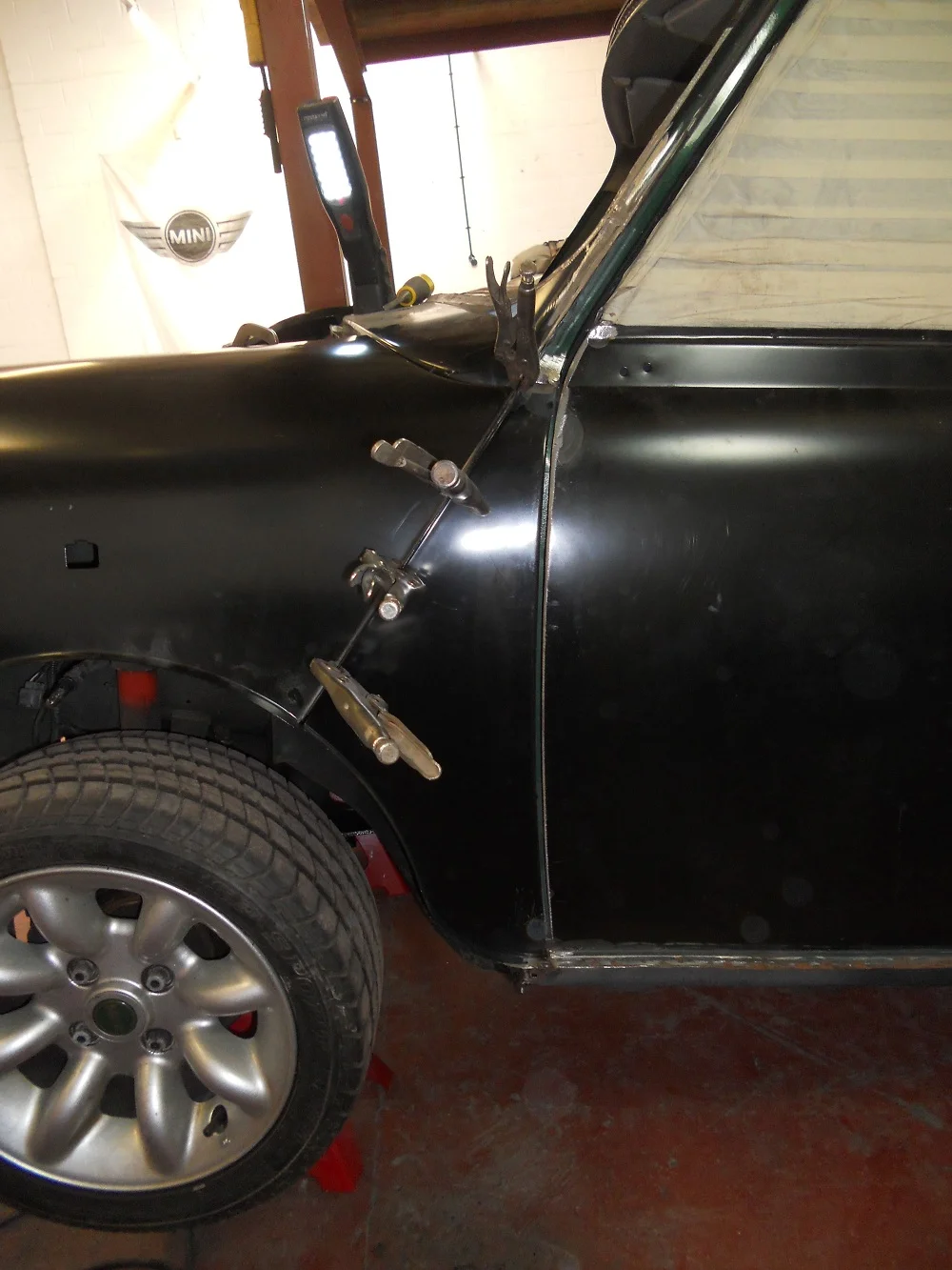 Mini Cooper MPI With Wheel Arch Restored