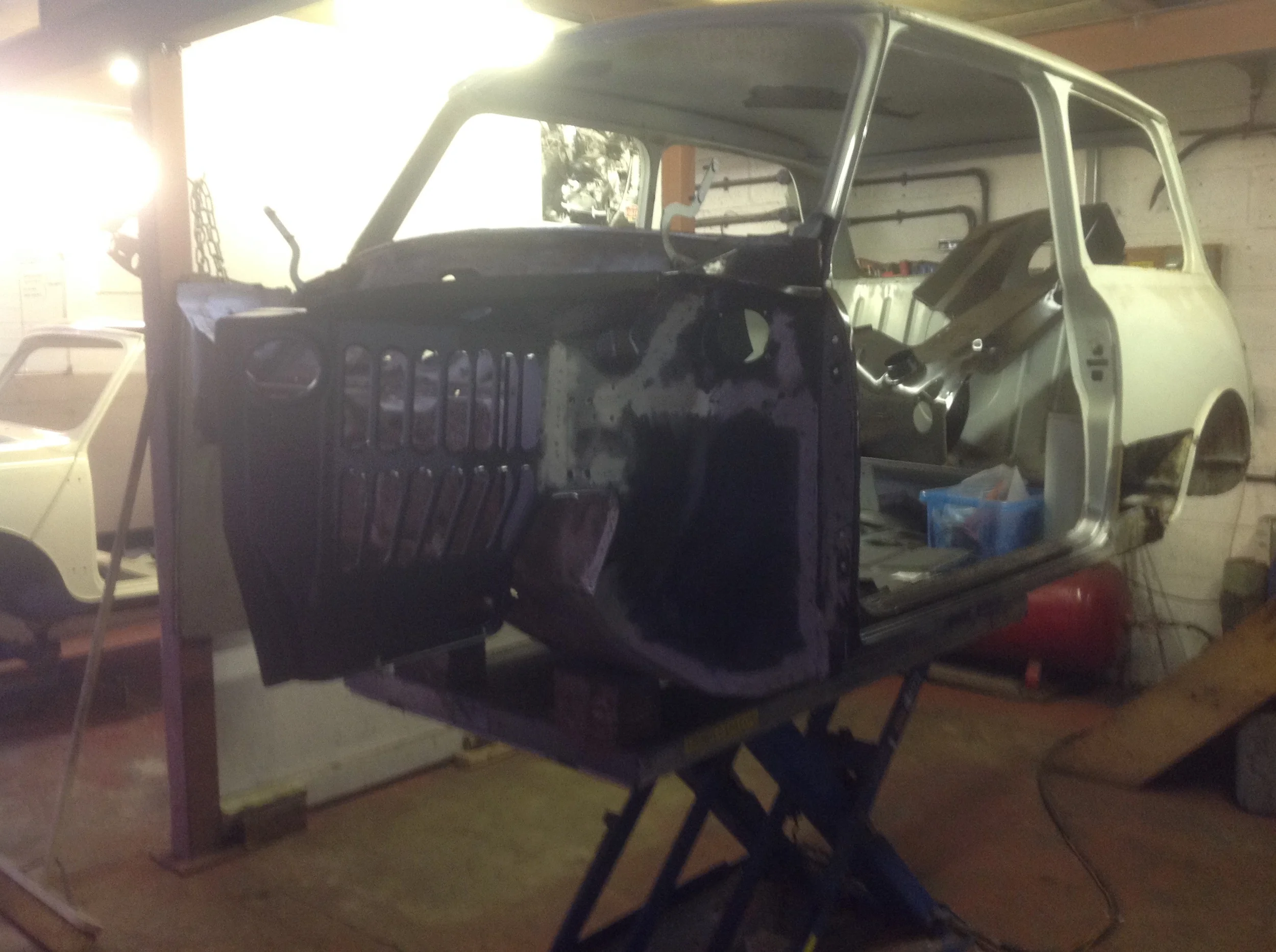 Mini_Clubman_Shell_in_TRMC_Workshop.JPG
