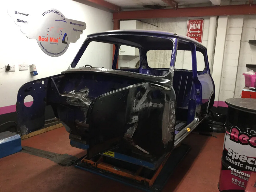 The_Real_Mini_Company_Paul_Smith_Mini_Restoration_02.JPG