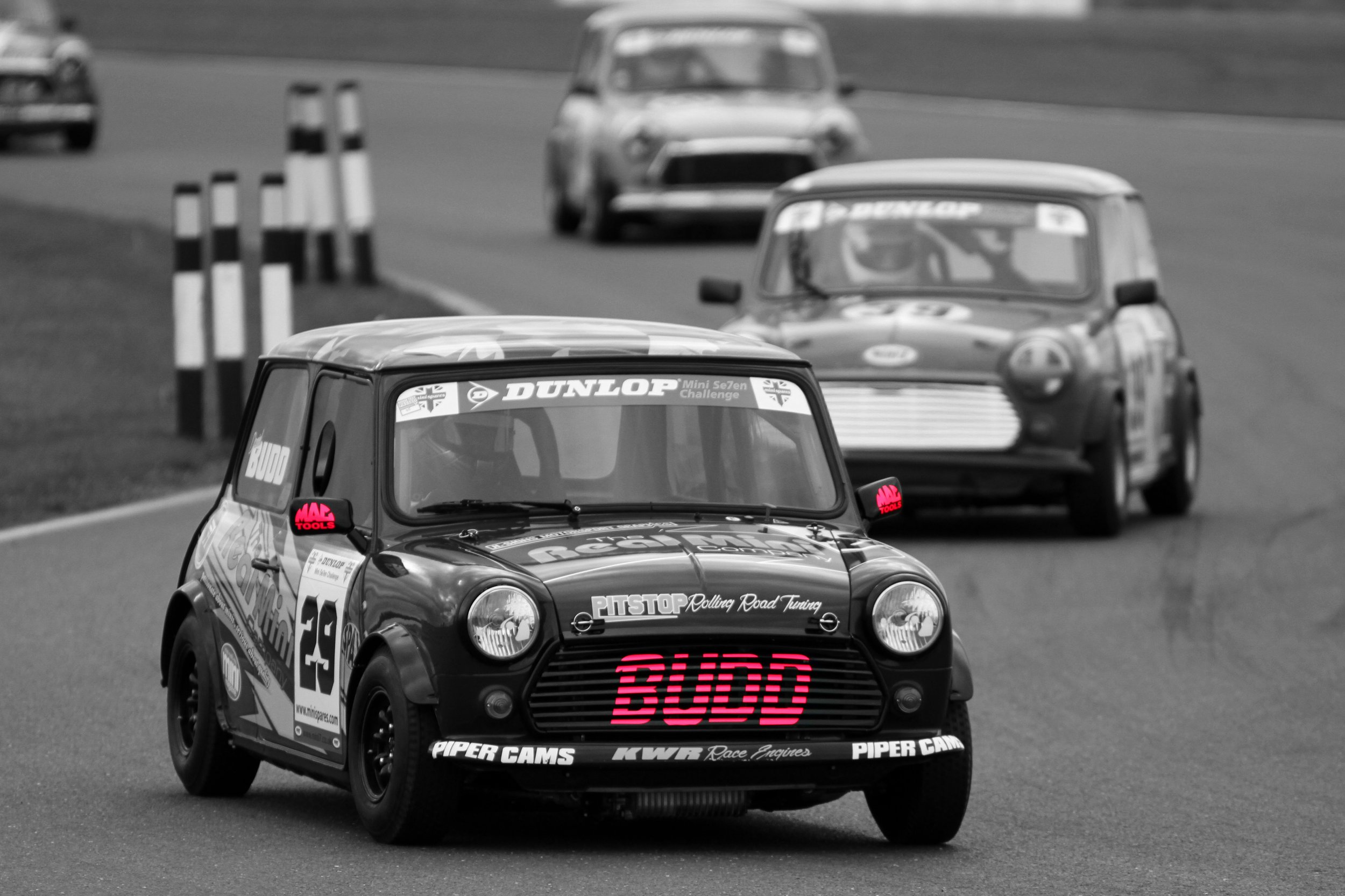 The_Real_Mini_Company_racing_historic.jpeg