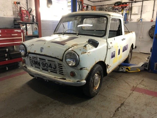 Classic 1971 Mini Pickup Restored to Its Former Glory after Farm Duty