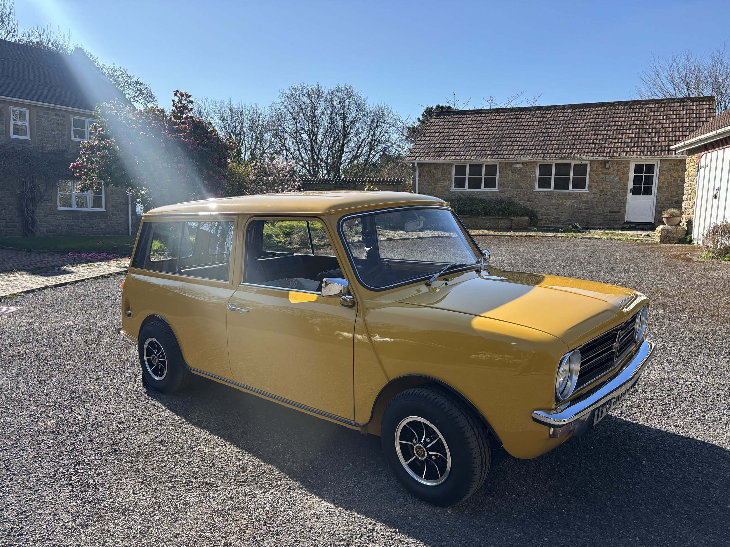 Complete Restoration: 1977 Mini Clubman Estate