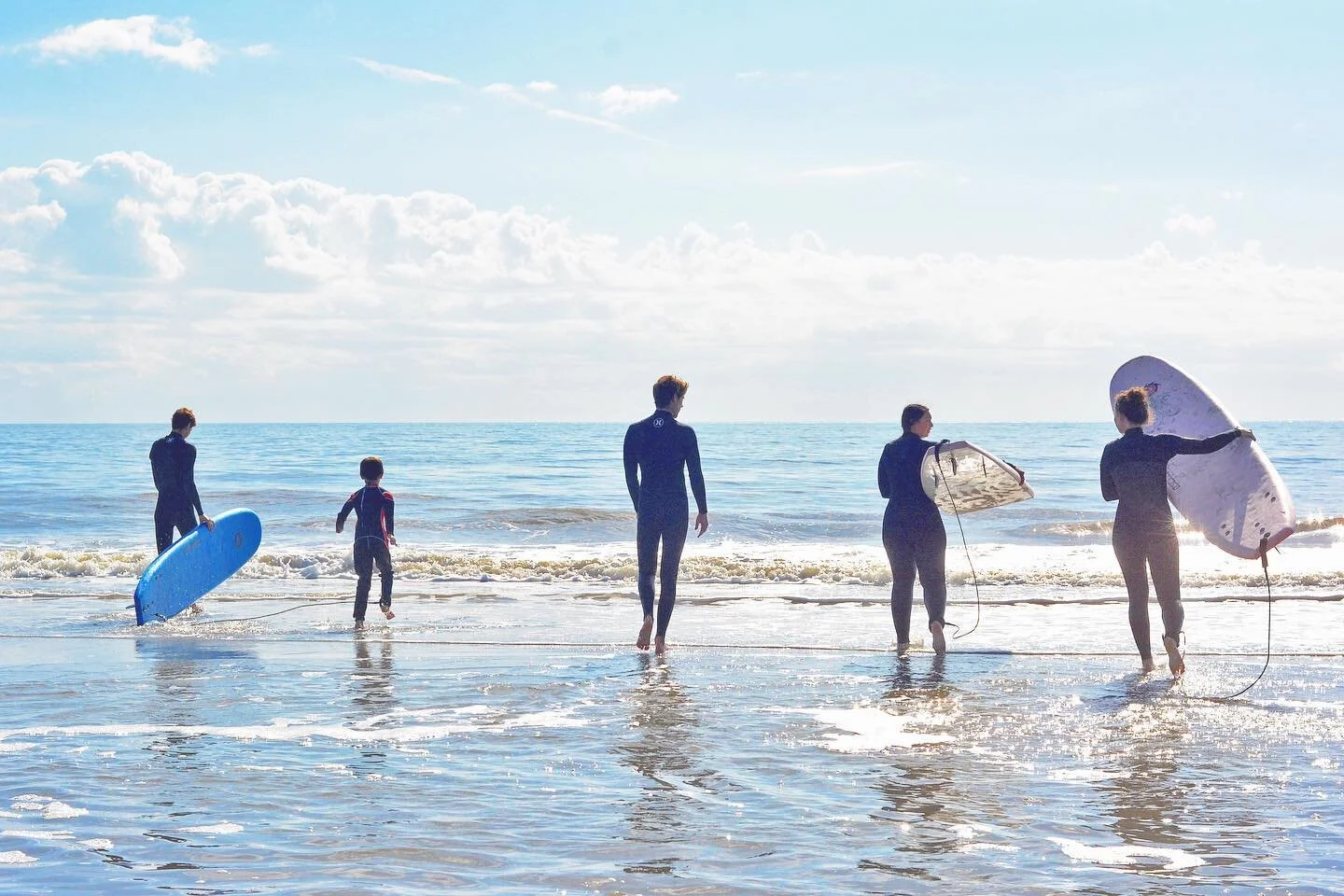 5 Best Surf Destinations for Families in 2021