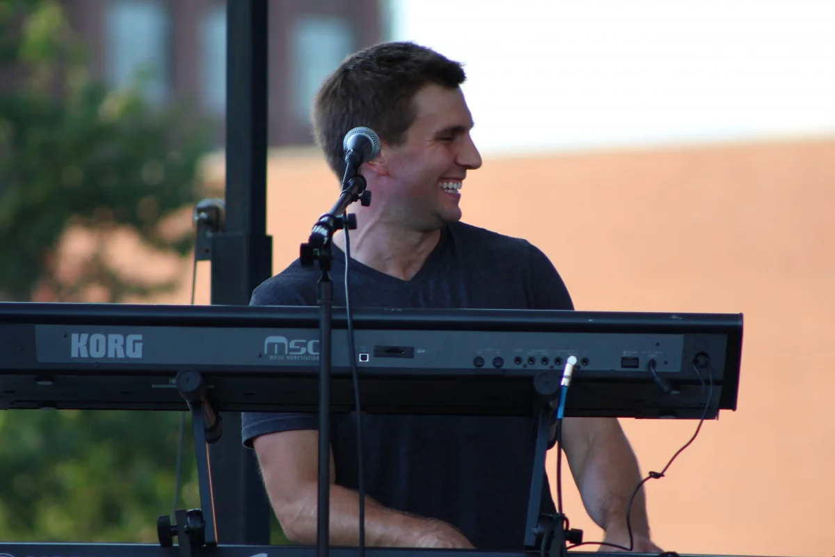 JasonSmile.jpg