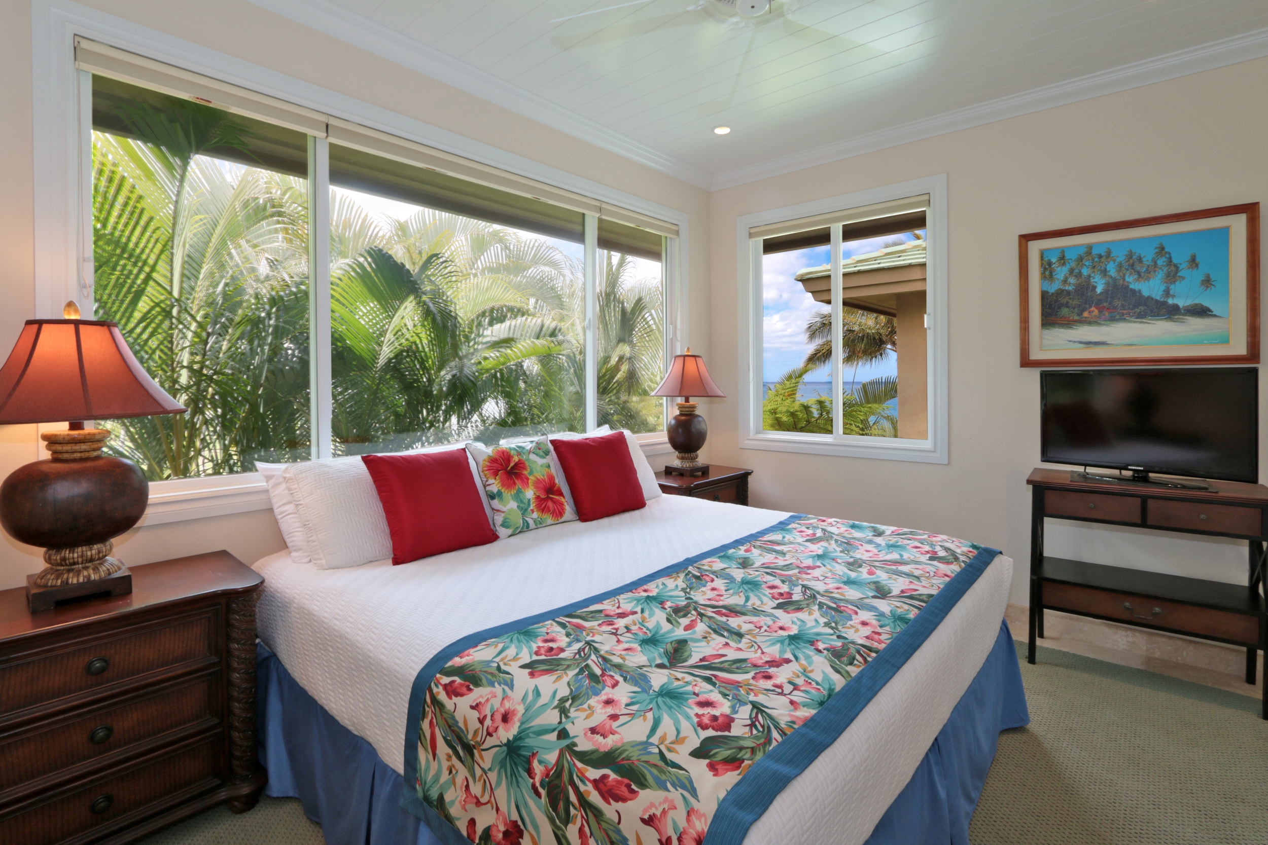 maui-oceanfront-luxury-property-rental-Bliss Second Bedroom.JPG