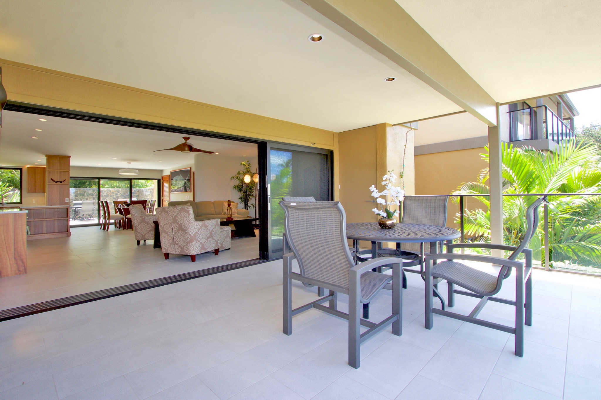 oceanfront-rentals-maui-23_xl.jpg