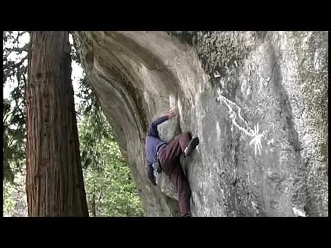 Lynn Hill climbs Midnight Lightning, Camp 4, Yosemite, 5/98. (Copy)