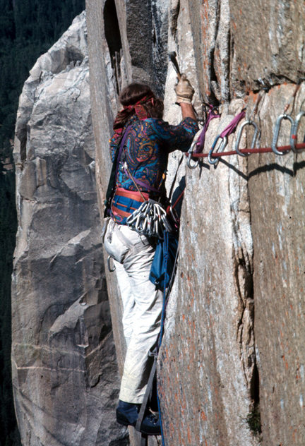 Jim Bridwell pounding iron..jpg