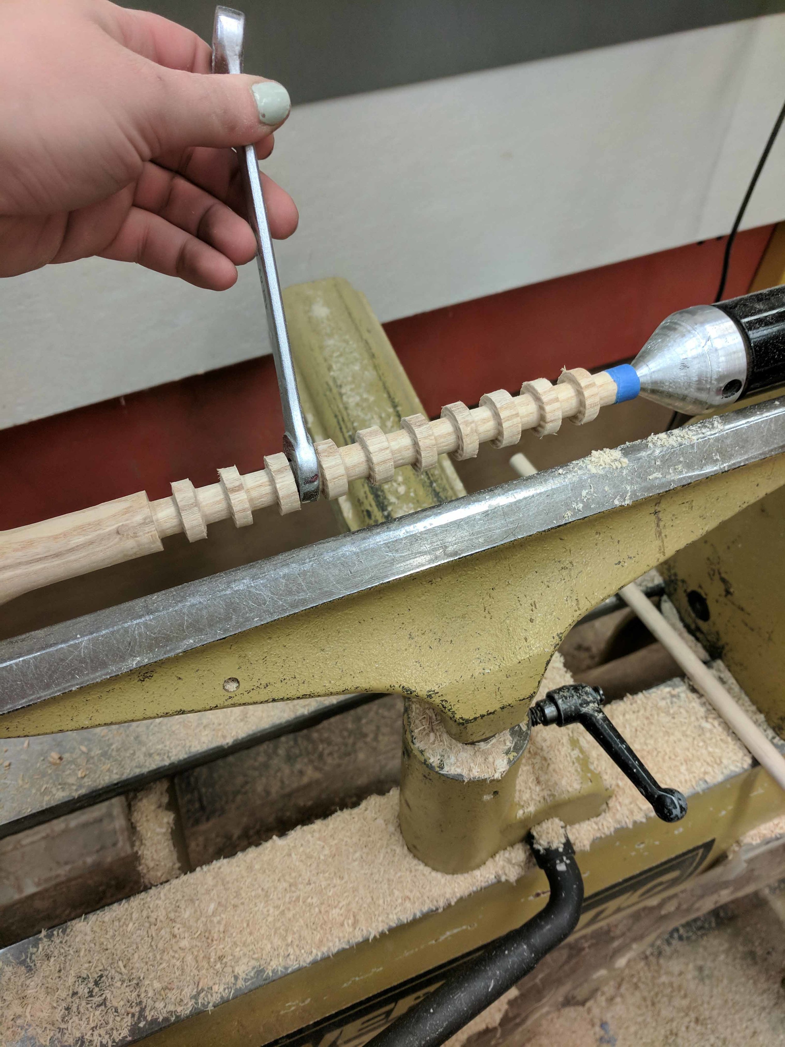TURNING THE TOP SPINDLE - ENSURING CONSISTENT TENON THICKNESS