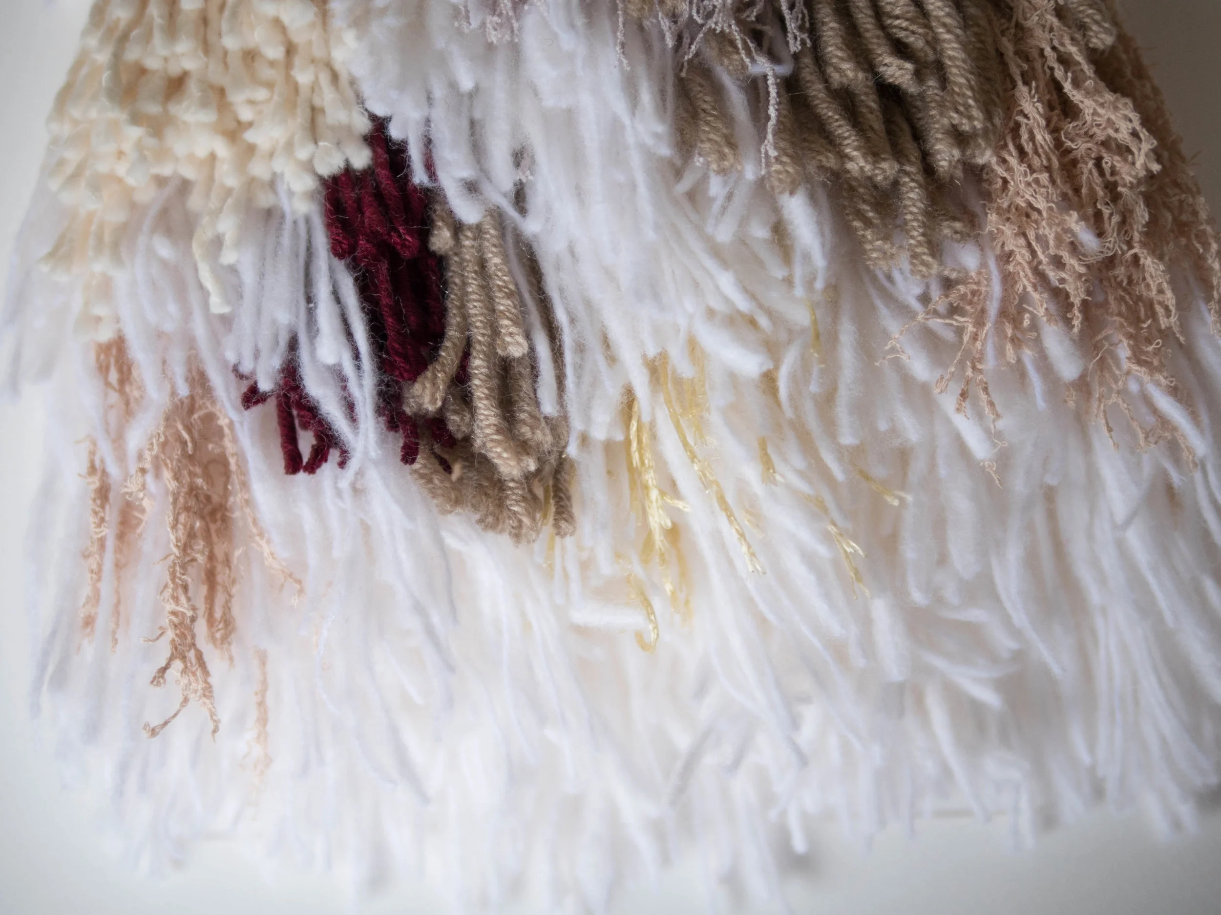 Latch Hook Wall Hanging - Shaggy Confetti - P1010018.jpg