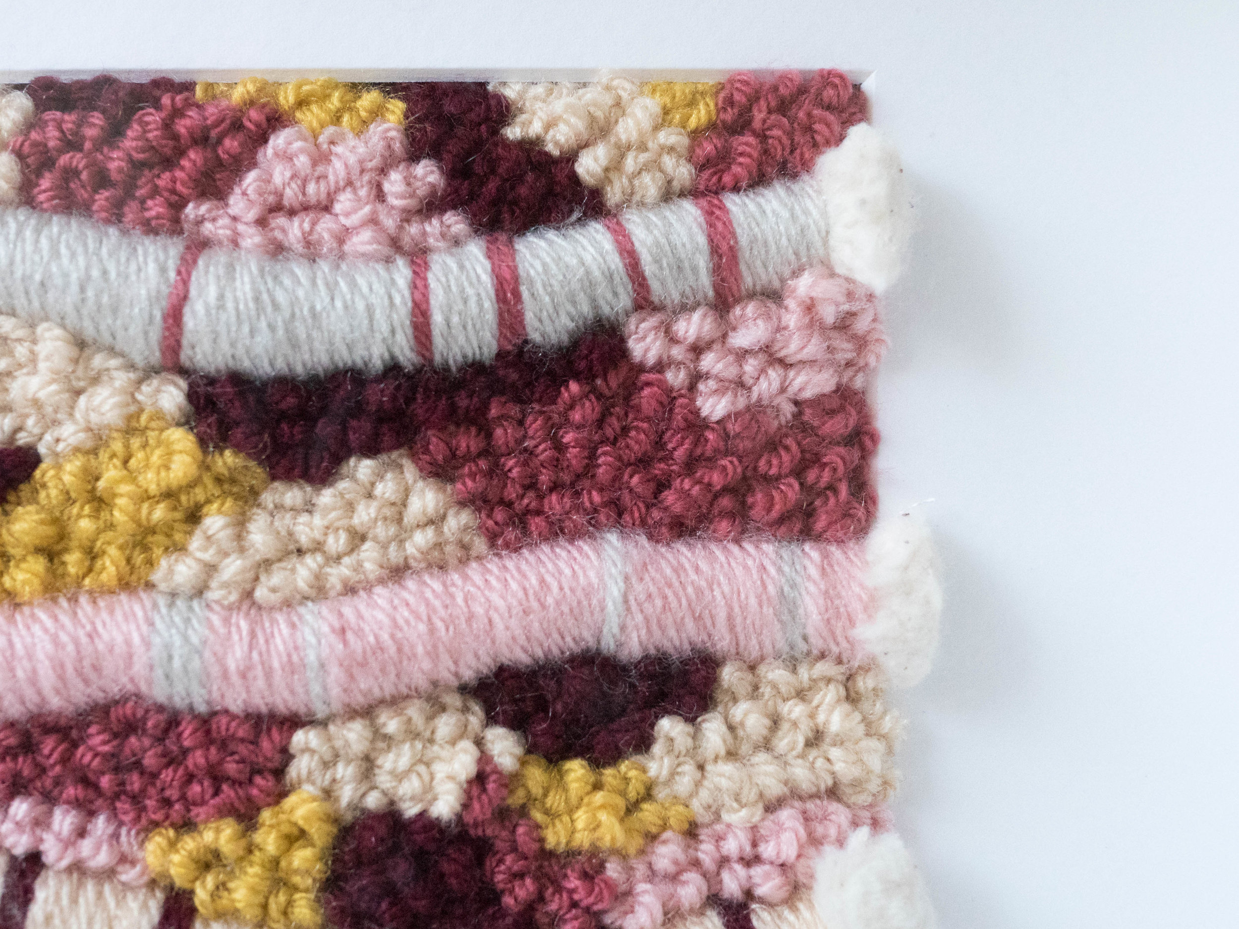 Yarn Embroidery Wall Hanging - Flower Floor - P1010169.jpg