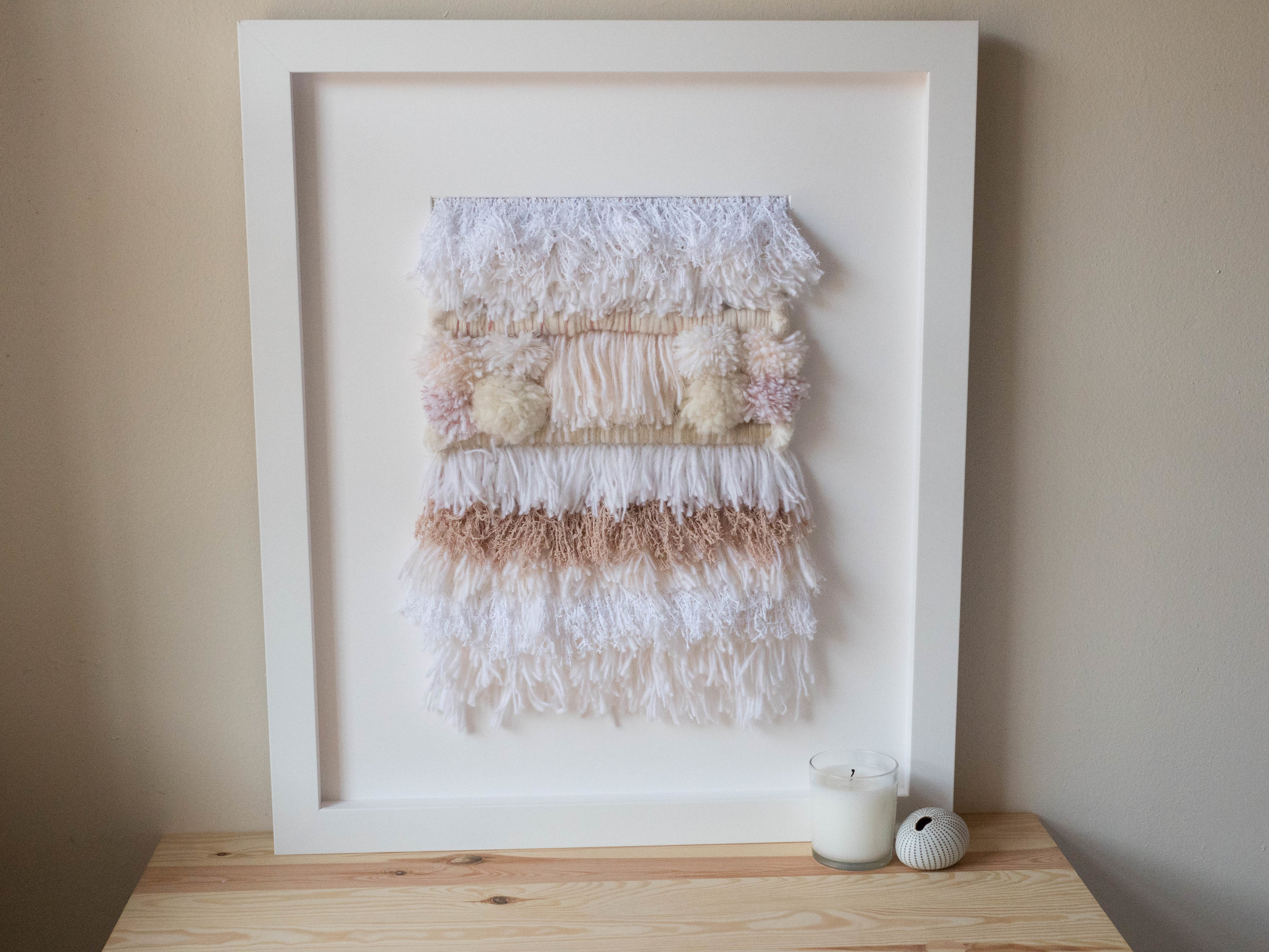 Latch Hook 002 - W - P1010274.jpg