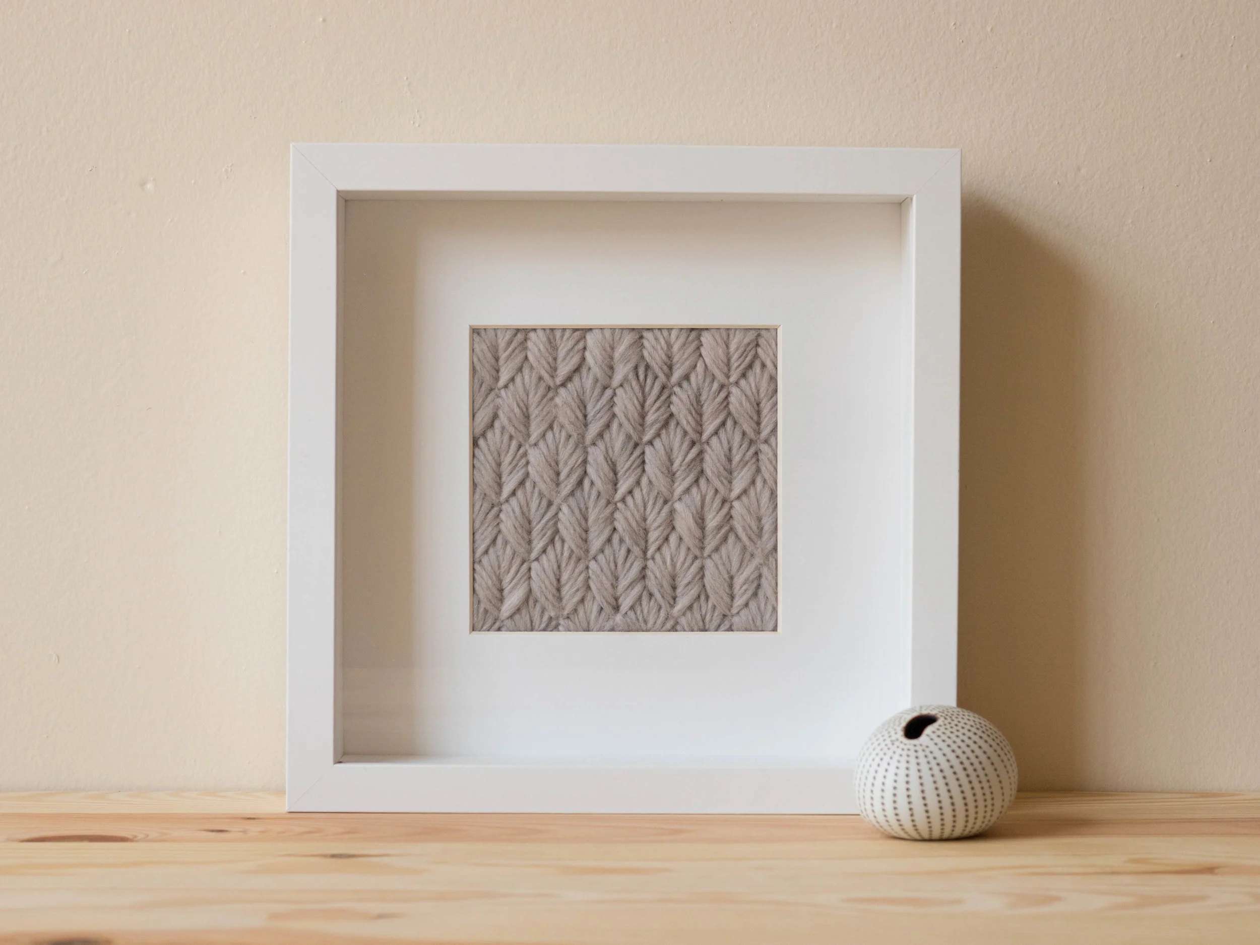 Yarn Embroidery Wall Hanging - Grey TBD - P1010361.jpg