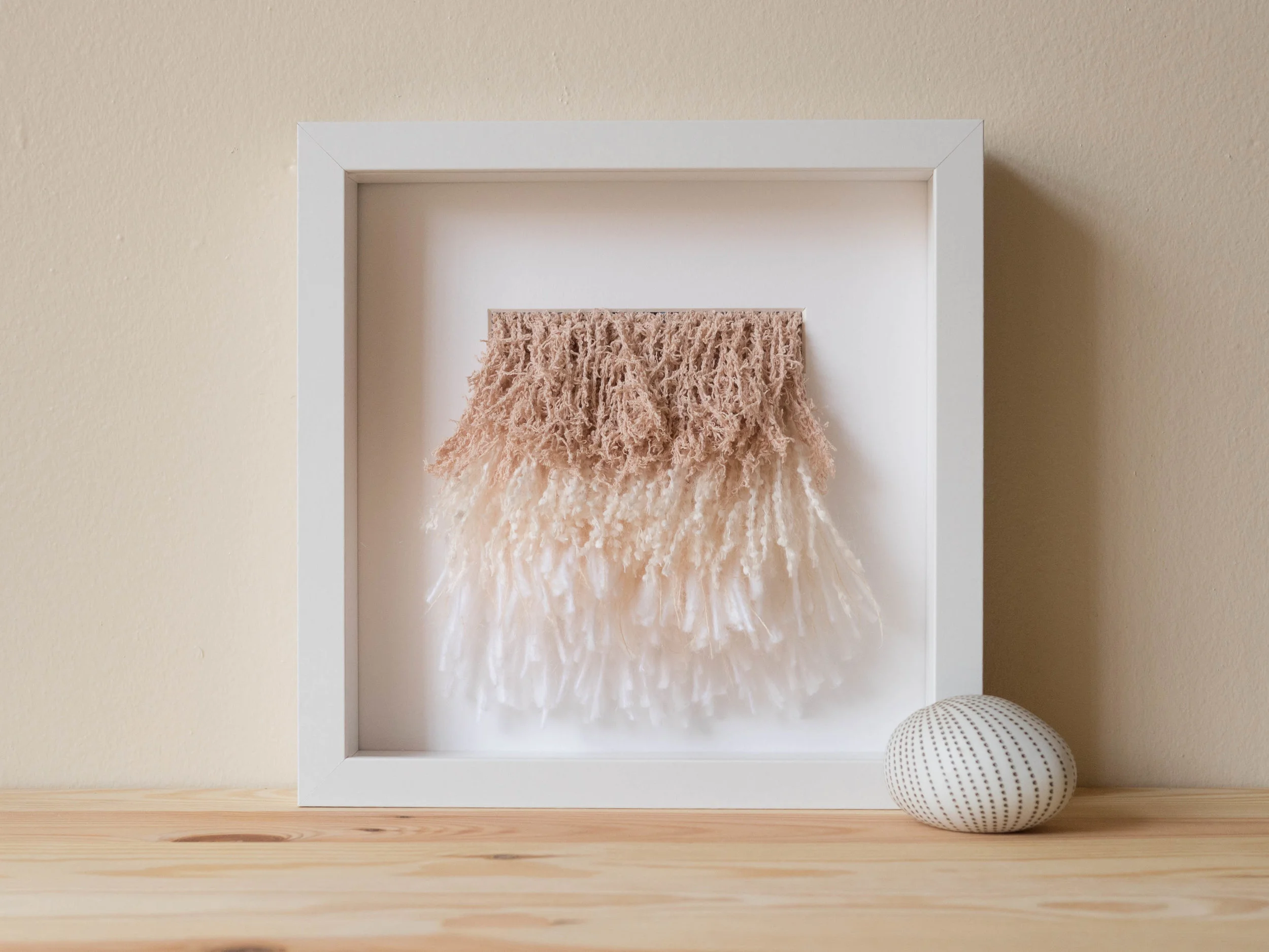 Latch Hook Wall Hanging - Tan TBD - P1010303.jpg