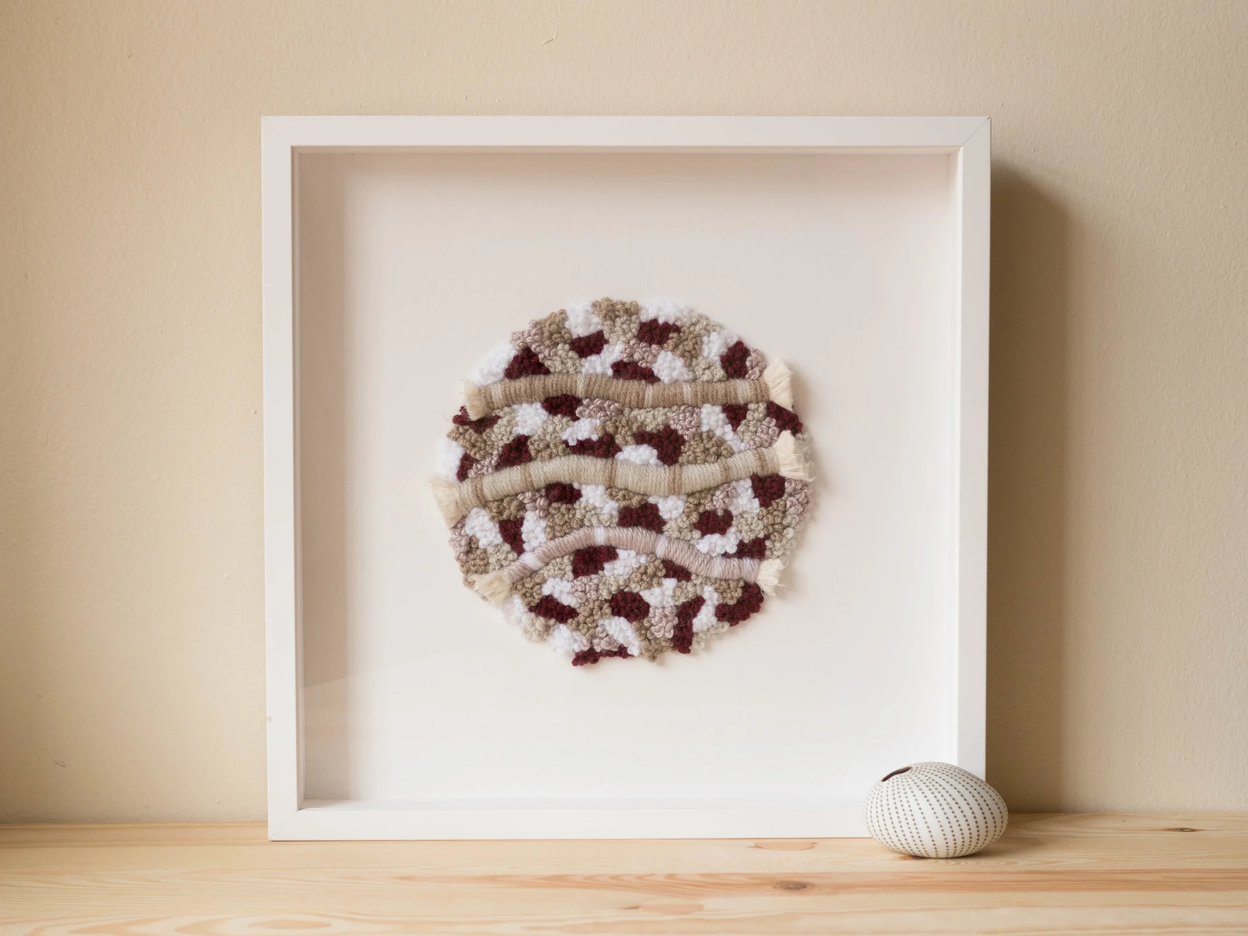 Yarn Embroidery Wall Hanging - 020 - P1010500.jpg