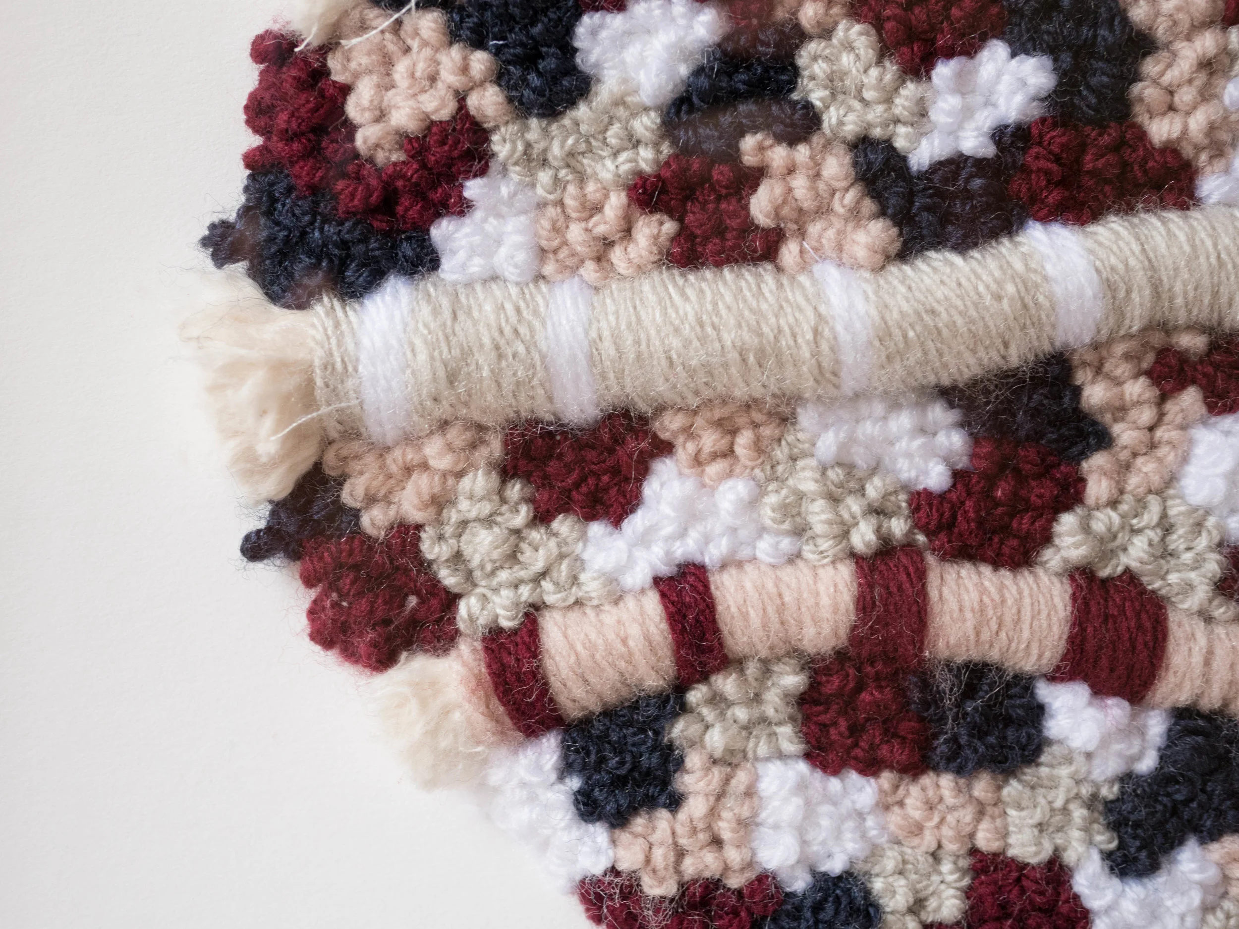 Yarn Embroidery Wall Hanging - 022 - P1010546.jpg