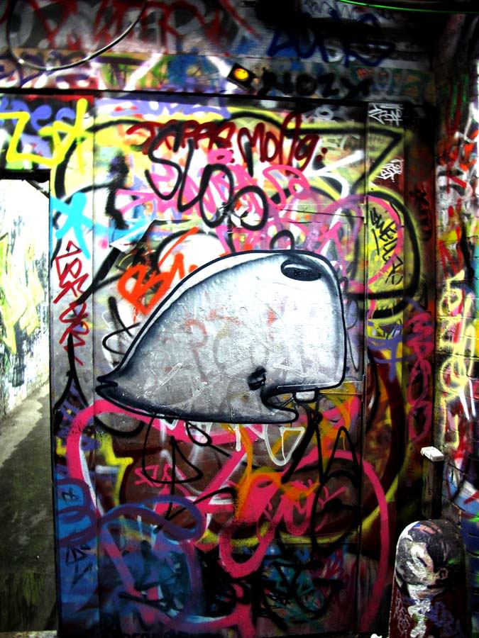 254-2010-david-choe-graffiti-hells-half-acre.jpg