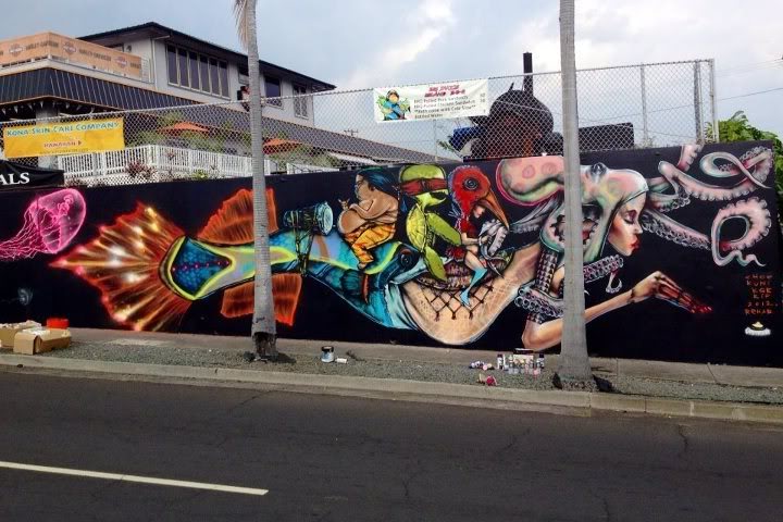 274-2012-david-choe-mural-hawaii-05.jpg