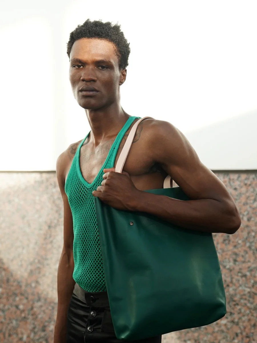 lisboa tote leather green.jpg