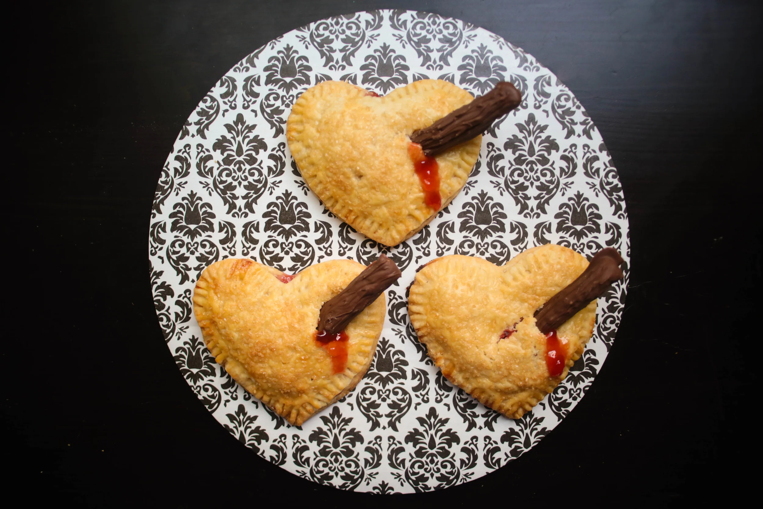 Recipe: Strawberry Staked Heart Hand Pies