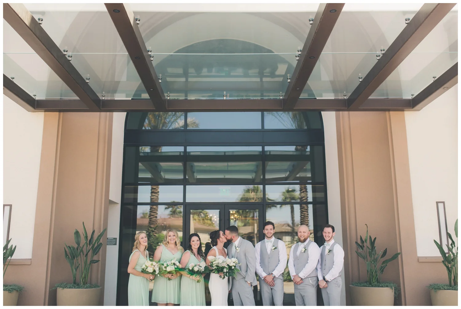 TorontoWeddingPhotographer_0240.jpg